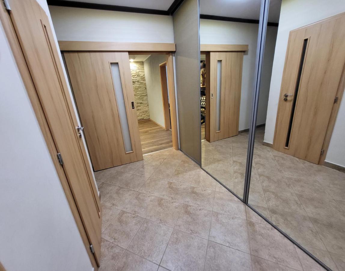 Apartman George Братислава Екстер'єр фото